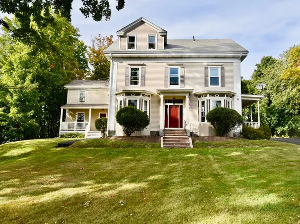 42 Preston Pl #4, Beverly, MA 01915