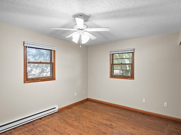 4th image of 1901 22nd Ave S #A