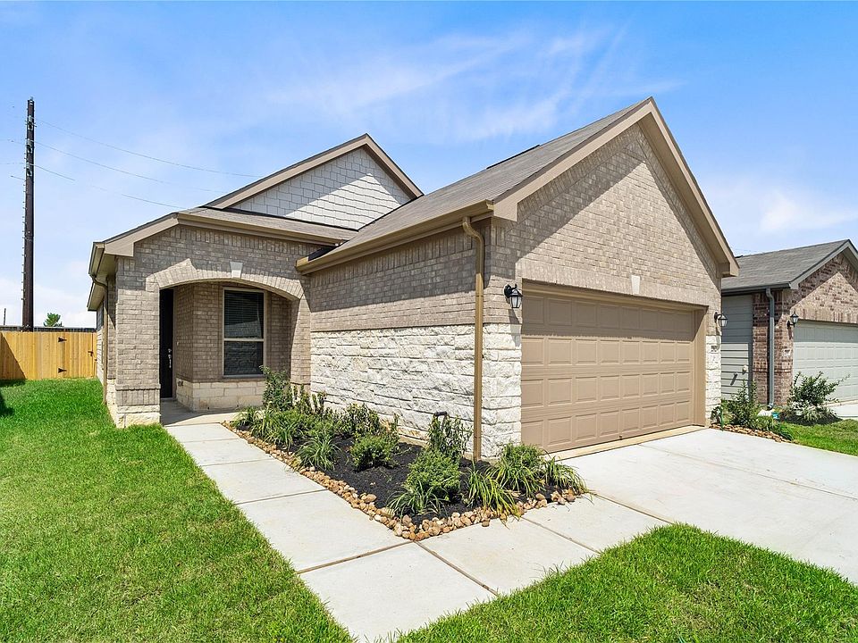 1st image of 22862 Fulton Landing Dr