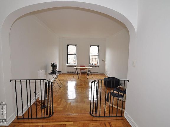 4th image of 41-21 42nd St #6A