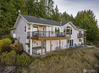 855 Louella Heights Drive, Sequim, WA 98382