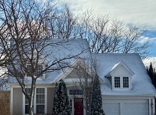 728 Darby Ct, Indian Creek, IL