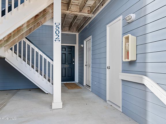 3rd image of 2555 St James Drive SE #502