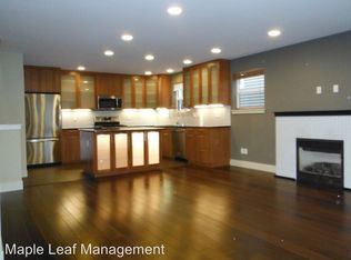 6830B Oswego Pl NE, Seattle, WA 98115