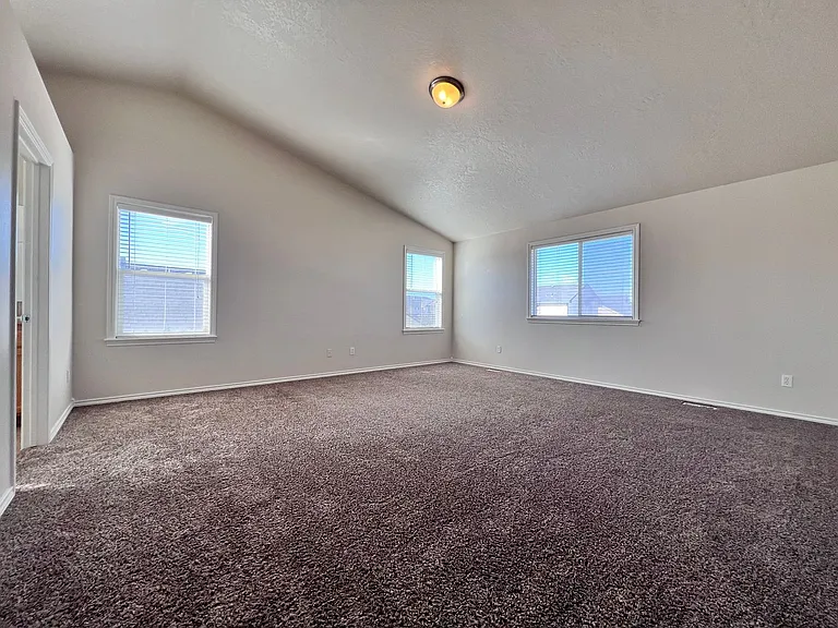 5193 N Toscana Ave — Photo 21