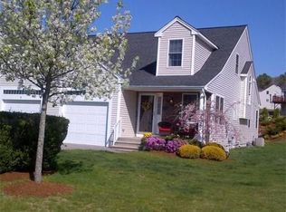 7 Fox Run Rd, Blackstone, MA 01504