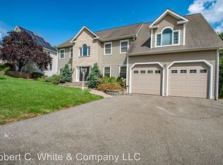 35 Sovereign Rdg, Cromwell, CT 06416