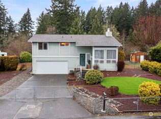 625 186th St E, Spanaway, WA