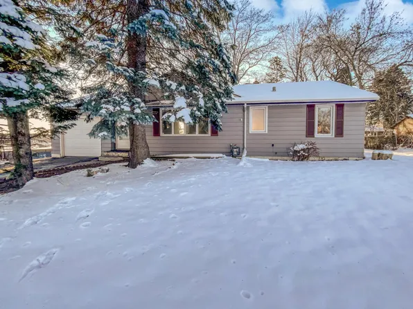 2047 McMenemy St, Saint Paul, MN 55117