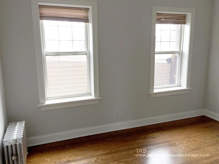 4838 N Paulina St #2W — Photo 10