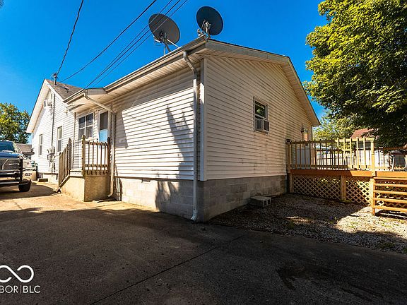 4th image of 1930-1932 Fairmont Ave