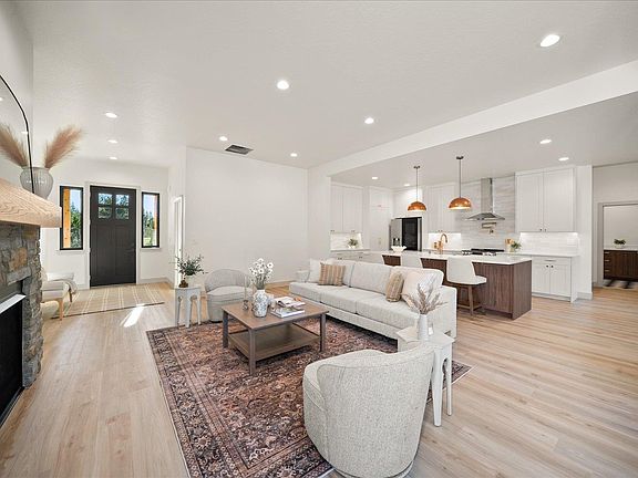 3rd image of 41094 N Gray Owl Ln