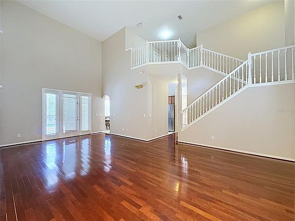 4th image of 468 PINEWOOD DR