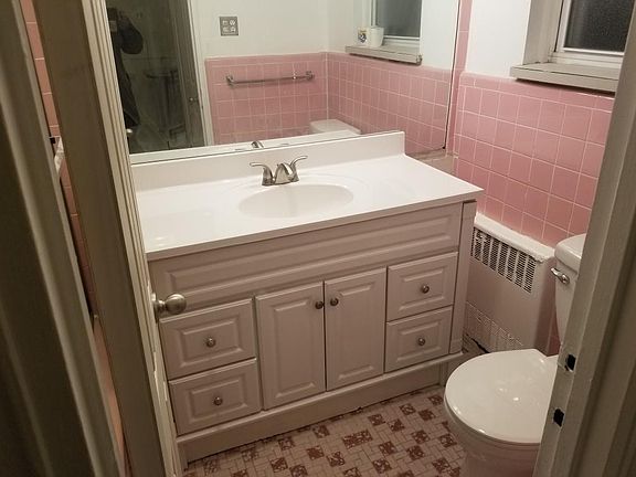 4th image of 1372 E 88th St Floor 2