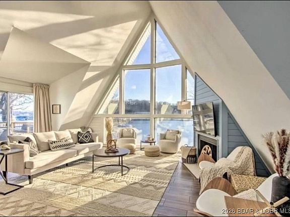 2nd image of 507 Highline Rd