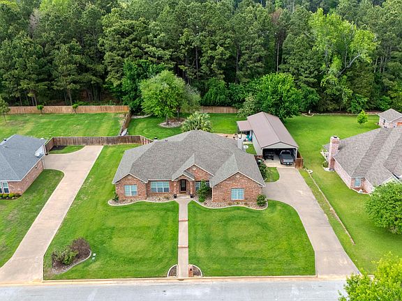 5th image of 229 Stonebridge Ct