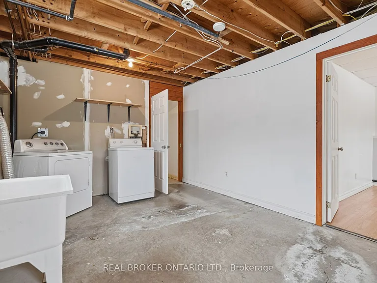 379 Southworth St S — Photo 26