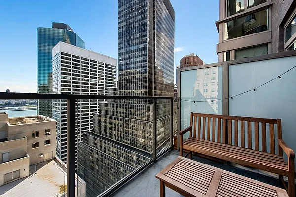 Rented by Nest Seekers International | media 2