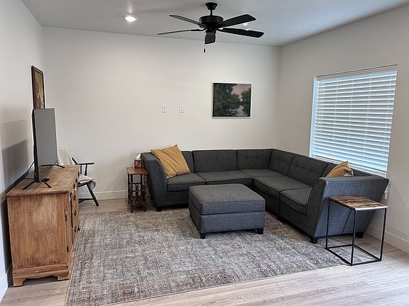 4th image of 1877 Bryce Canyon Ln