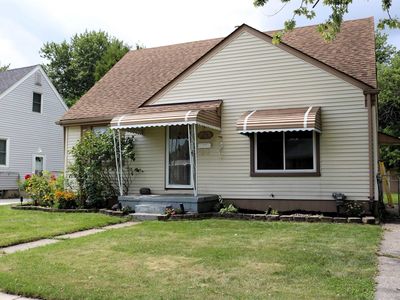 25231 Buick St, Roseville, MI, 48066