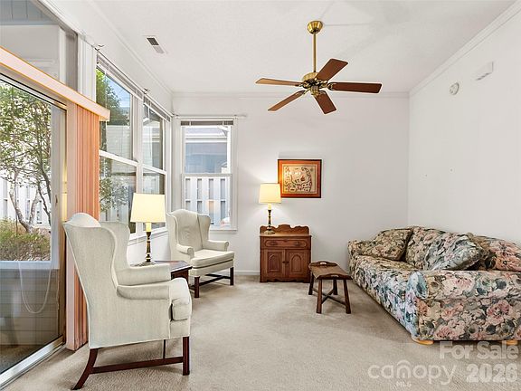 3rd image of 31 Tisha Ln