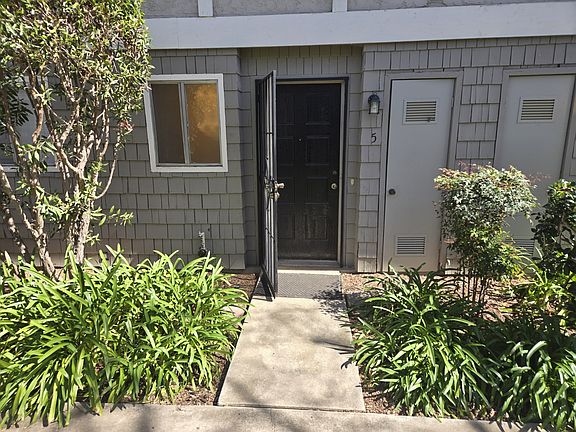 3rd image of 2112 E Vista Way APT 5
