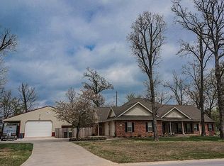 1706 Billie Acres Pl, Lowell, AR 72745