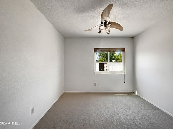 3rd image of 4823 W MERCURY Way