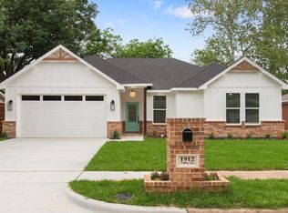 1912 Valley Ln, Arlington, TX 76013