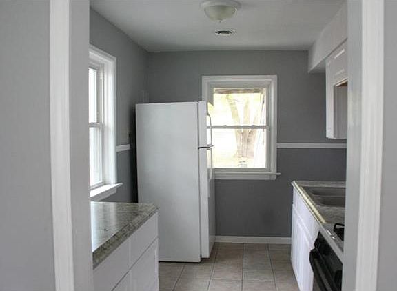 4th image of 4317 Saint Dominic Ln