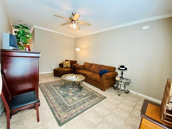 4th image of 12-2109 Harris Dr