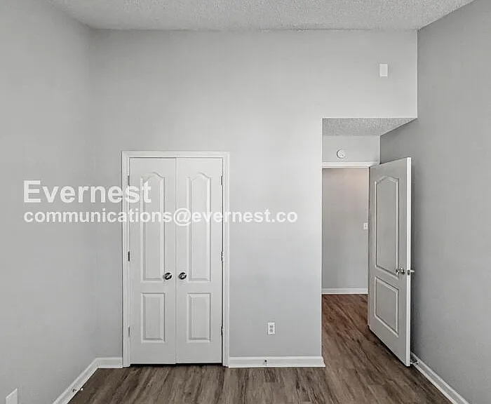 8637 Thomas Rd — Photo 11