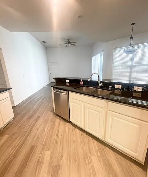 8343 Torrington Ave — Photo 17