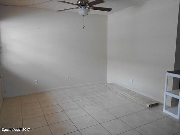 2nd image of 261 Cape Shores Cir #18-D