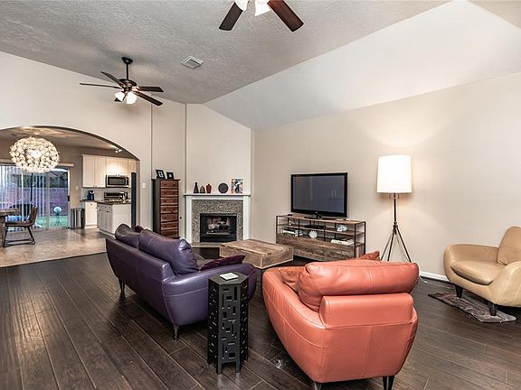4th image of 4502 Topaz Trail Dr