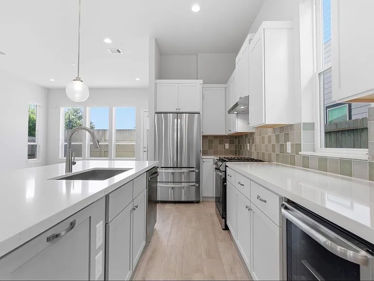 2718 Grand Fountains Dr #H — Photo 16