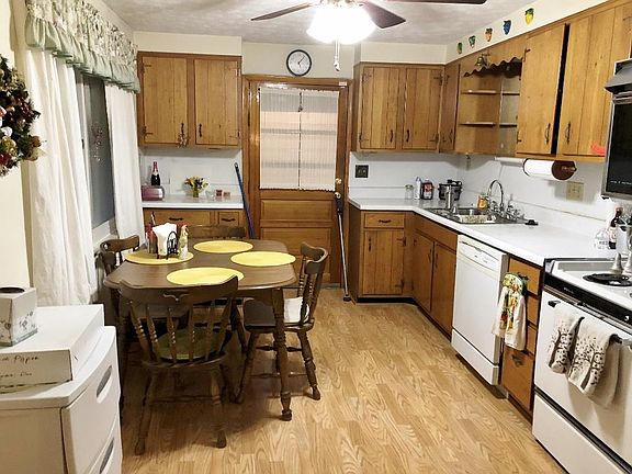 5th image of 331 Centennial Dr