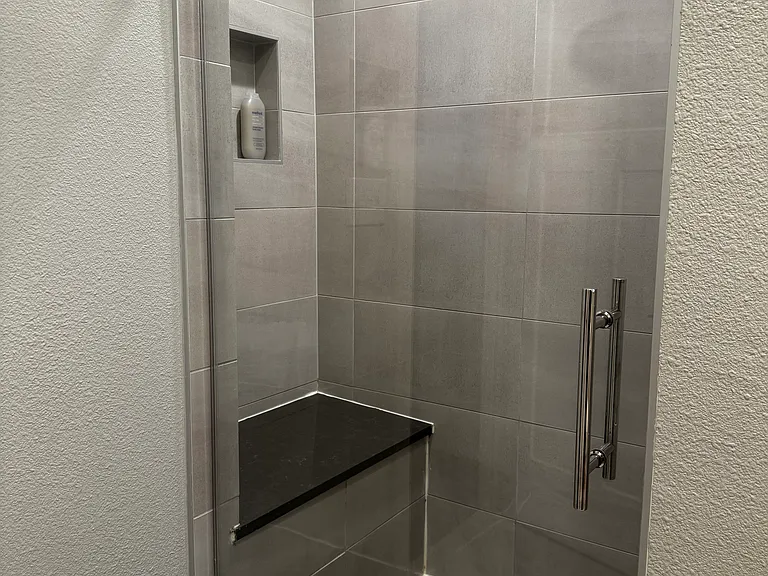 935 W Craig Pl #102 — Photo 11