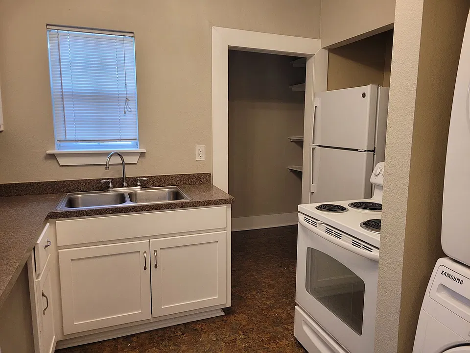 514 Fulton Ave #3