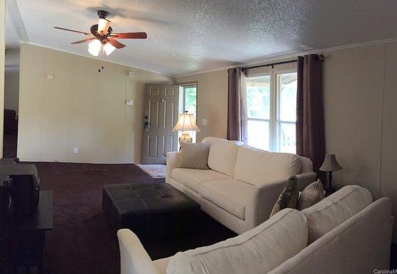4th image of 115 Catawba Woods Ct
