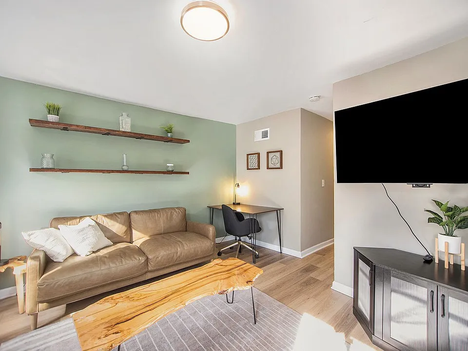 417 6th St NW #1-ID1346768P