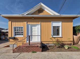 8213 70th St, Paramount, CA 90723