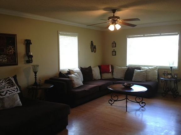 2nd image of 481 Bronco Cir