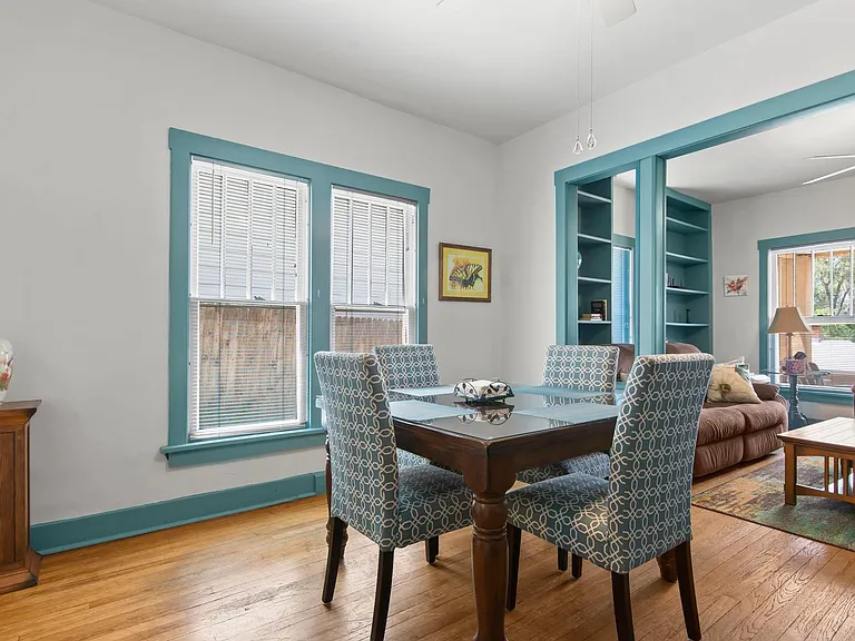444 W 1st St — Photo 17