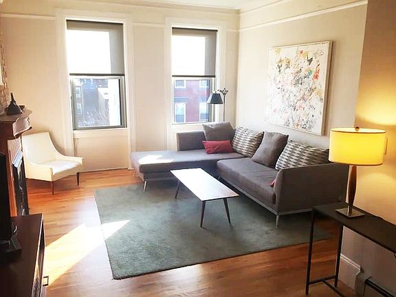 5th image of 816 Willow Ave APT 5R
