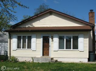 44 Wagners Ln, Baltimore, MD 21221