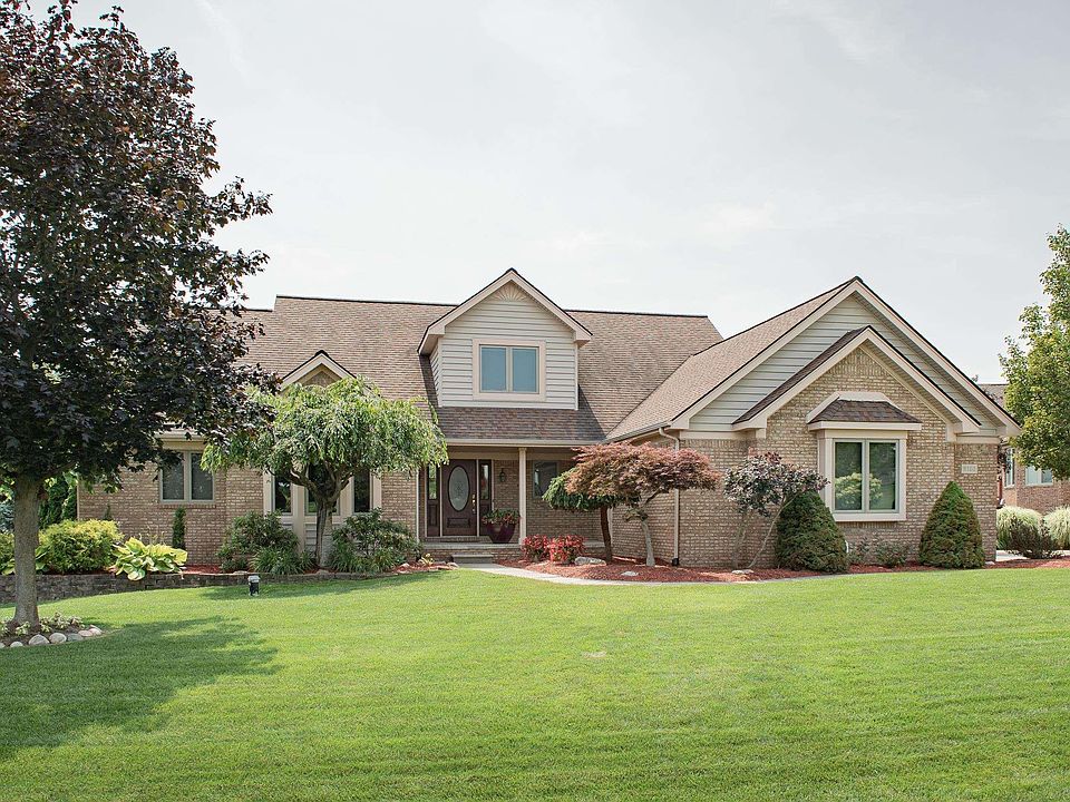 1st image of 8103 Orchardview Dr