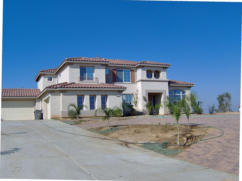 2nd image of 18647 Sunset Knoll Dr