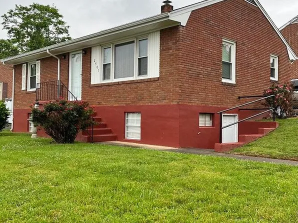 2901 Salem Tpke NW, Roanoke, VA 24017