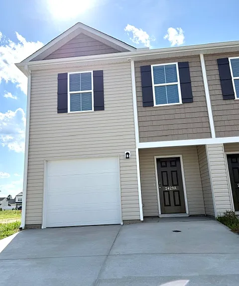 2429 Brookville Dr #1-A — Photo 1